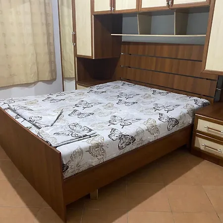 Διαμέρισμα E&b Cosy 5 Τίρανα